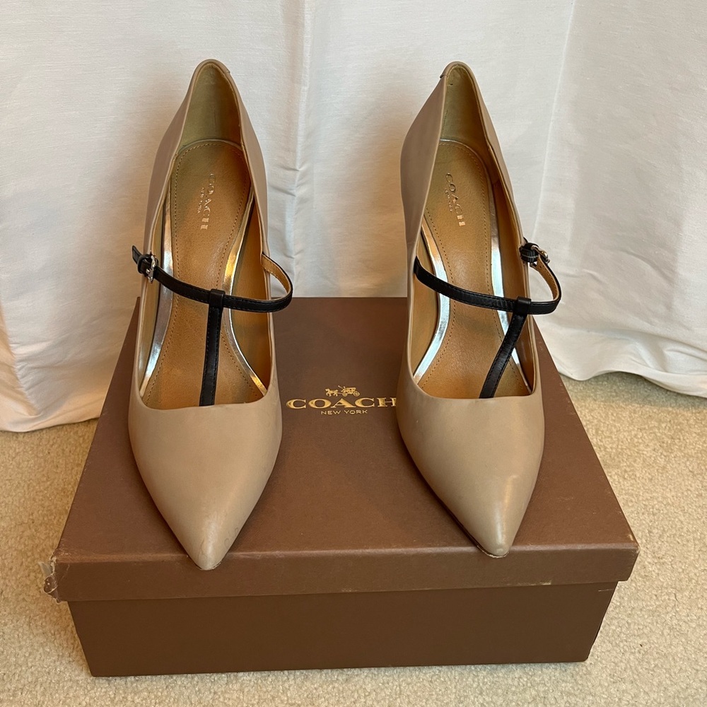 Coach Fulton Baby Cow T-Strap Heel Size: 9